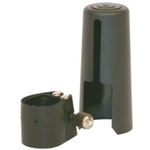 Rovner 1r Dark Bb Clarinet Ligature
"Age old technology makes for a top seller"
Holds reed firmly to mouthpiece for dark tone
Single screw design for even reed pressure.
Dark sound enjoyed by classical players.
Comes with mouthpiece cap