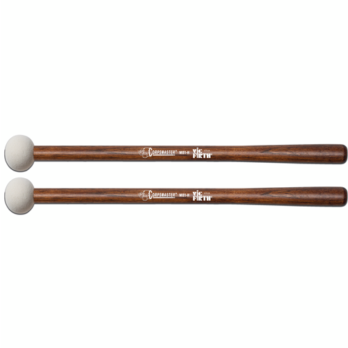 Vic Firth Corpsmaster Bass Mallet - Small Hard.
For 18'' to 22'' bass drums.
Hardness: Hard.
Length: 14 1/4".
Head material/color: Hard Felt/White.
Handle Material: Hickory.
Application: Marching.