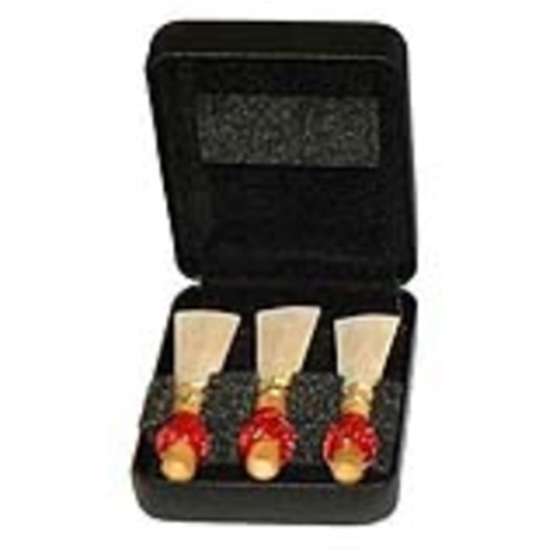 Bassoon Reed Case
3BRC
"Protect your valuable reeds!"
Holds three reeds
Sturdy foam reed holder
Opens and closes with a hinge spring
Jewelry style desig