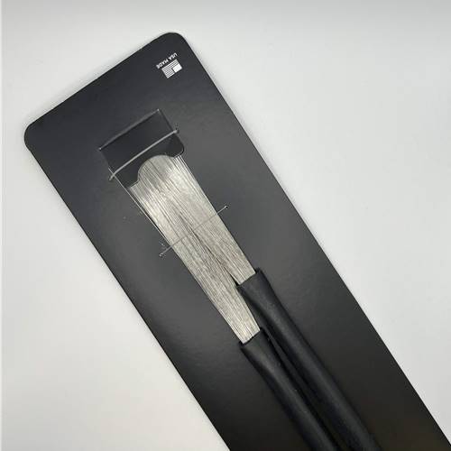 Promark Wire Brushes - TB3
The ProMark Jazz Telescopic Wire brush is ideal for intricate brush work, featuring a smooth rubber handle and light gauge wire bristles for a light sound and fast response.
