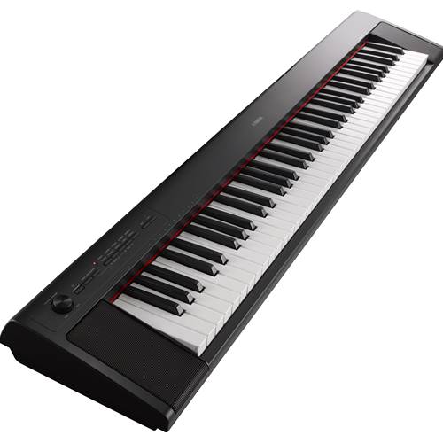 Yamaha Keyboard Piaggero NP32B.
"Ideal combination of elegance and simplicity"

76 keys with Graded Soft Touch
Easily connect your iOS device
One touch recording